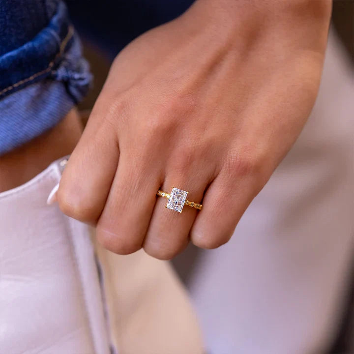 The Alexandrite Ring